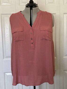 Torrid 4 Sleeveless Harper Top